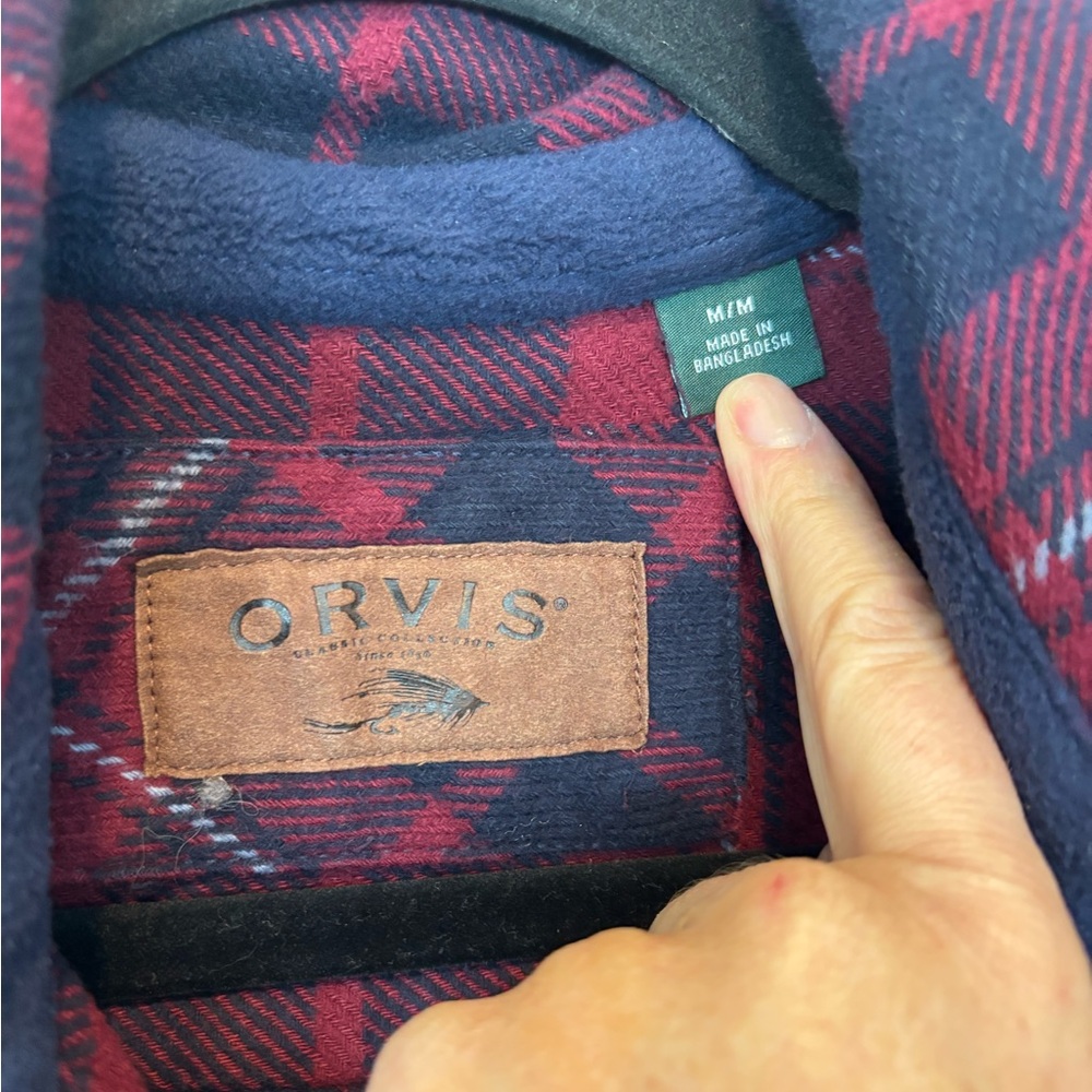 NWT Orvis Men's Casual Red and Blue Plaid Shirt - Picture 3 of 6
